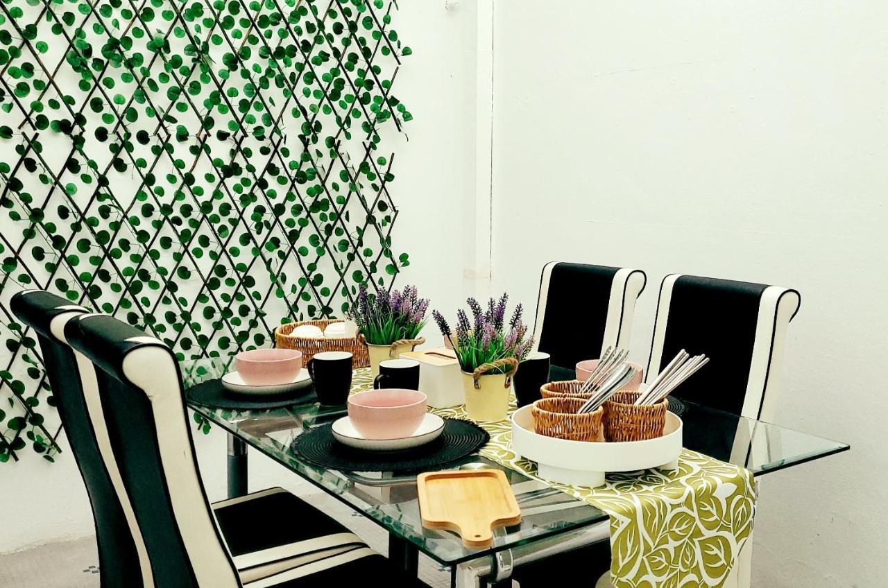 Cozy 3 Bedroom 6-9pax By Empire *